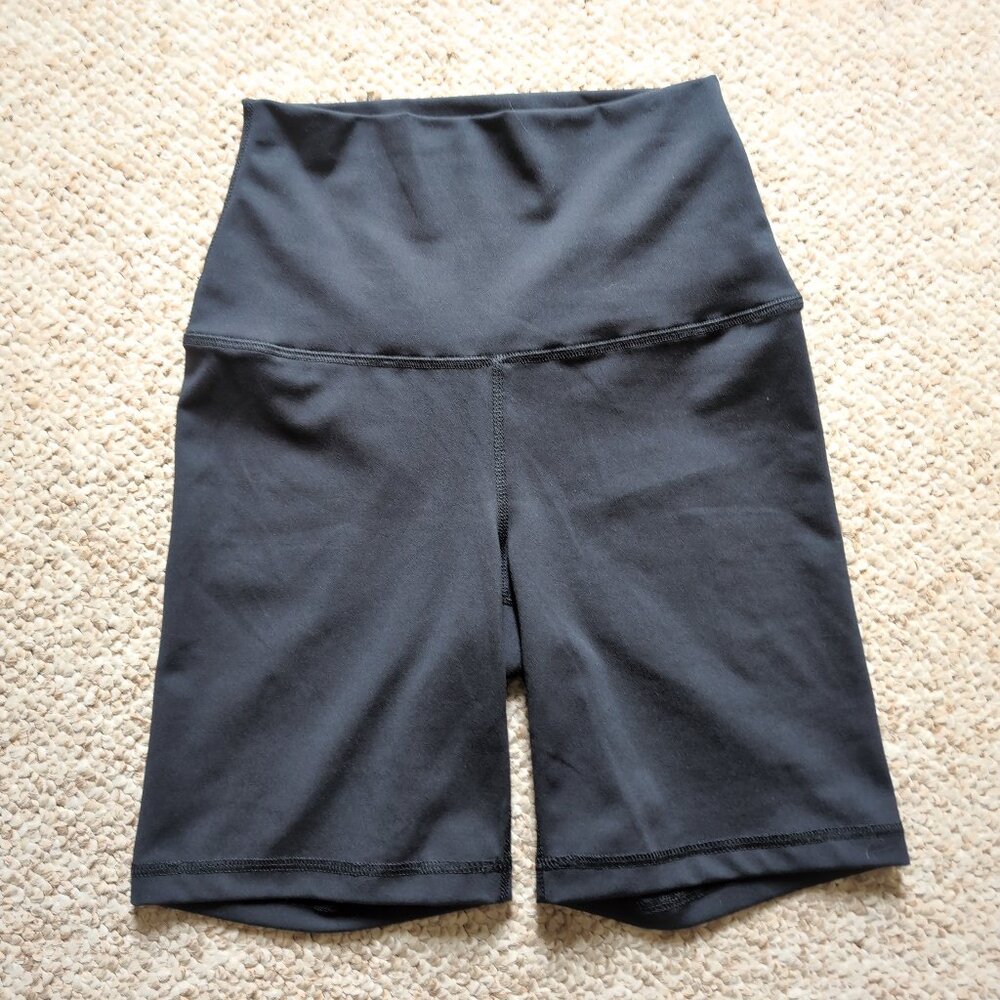 EUC Yogalicious Lux Size S Everyday 7" Super Hi Rise Shorts Black Active Bike